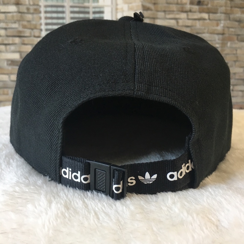 ADIDAS ORIGINALS STRAPBACK HAT - Picture 7 of 8